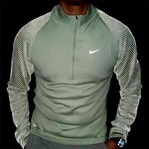 Nike Mens Dri-FIT Half-Zip Running Top with Reflective Accents SMALL FZ1127-370